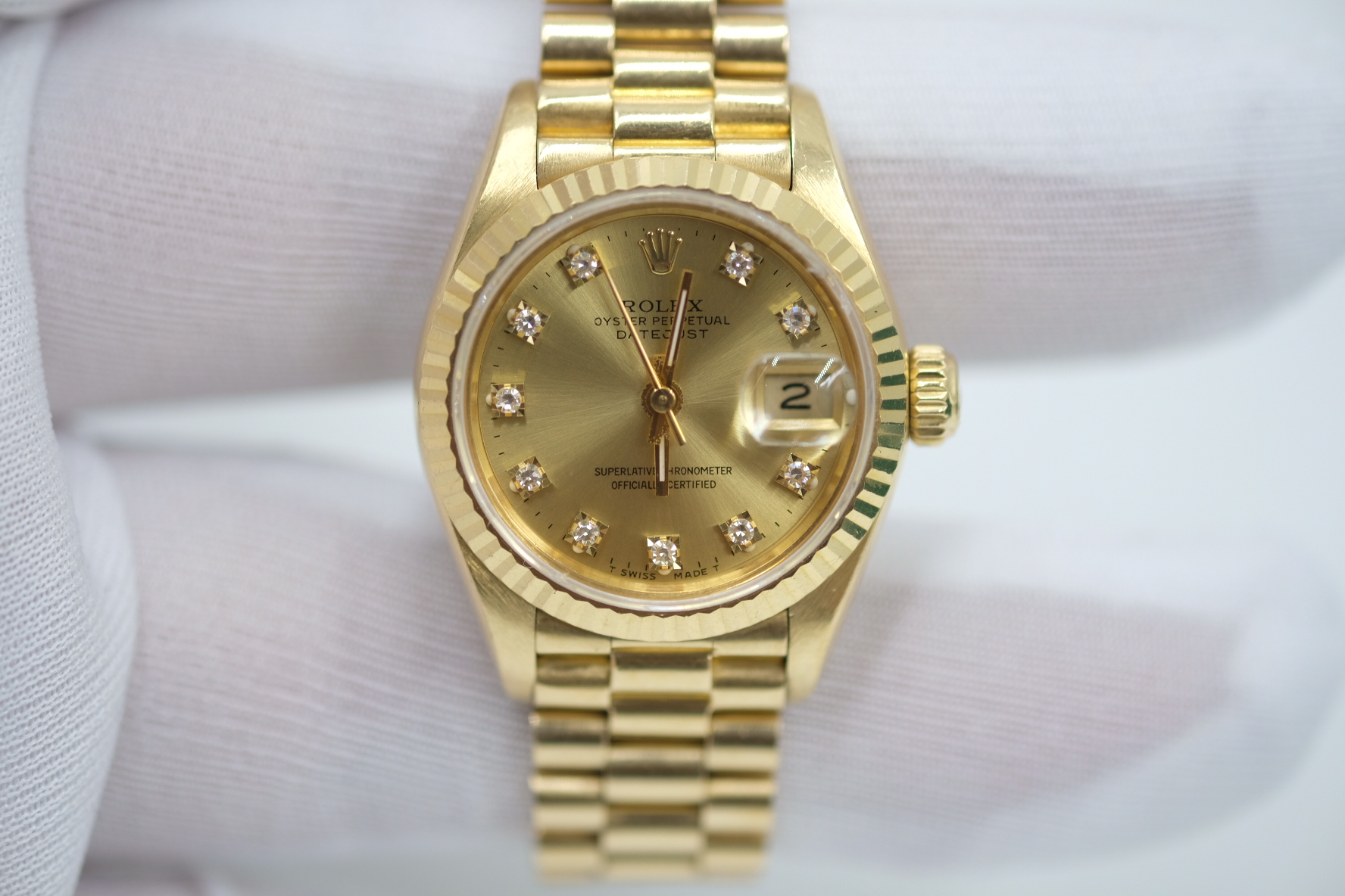 Rolex Lady-Datejust 69178 mặt tia vàng size 26mm