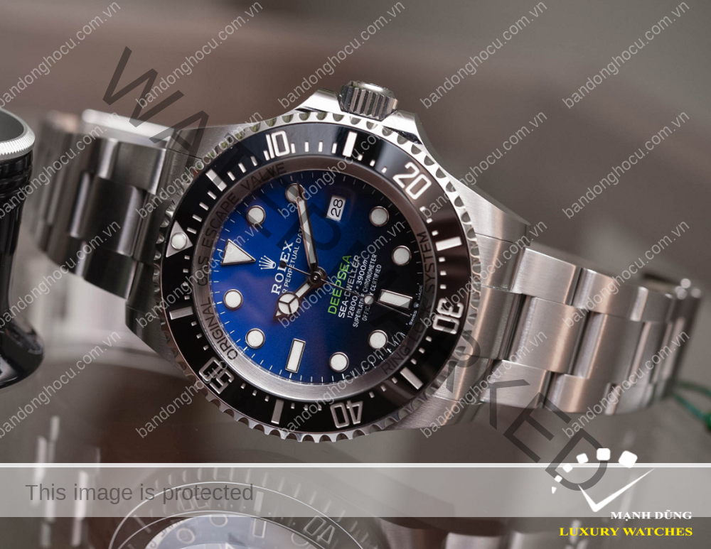 Tính năng cơ bản của đồng hồ Rolex Sea-Dweller 126660