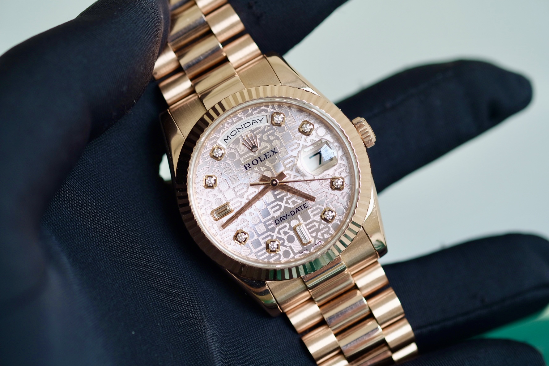 Đồng hồ Rolex Day-Date 118235