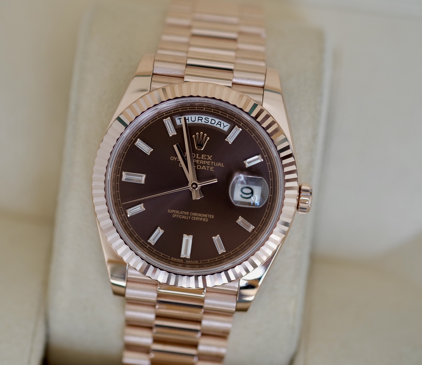 Đồng hồ Rolex Day-Date 228235